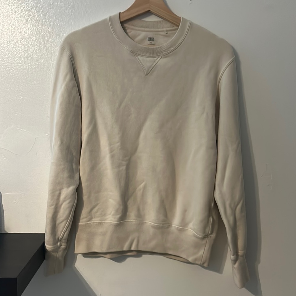 Uniqlo Sweatshirt (Cream,Mens XS)
